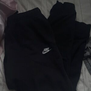 Nike Women’s Black Sweatpants